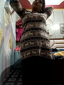 Snapshot of Vanshika1432 chatting on 11/18/25, 07:22 Vanshika1432 online show from 11/18/25, 07:22