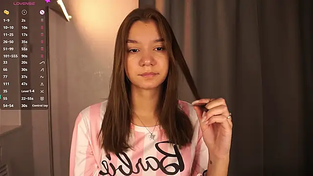 BrynnHolverson online show from 10/27/25, 06:20