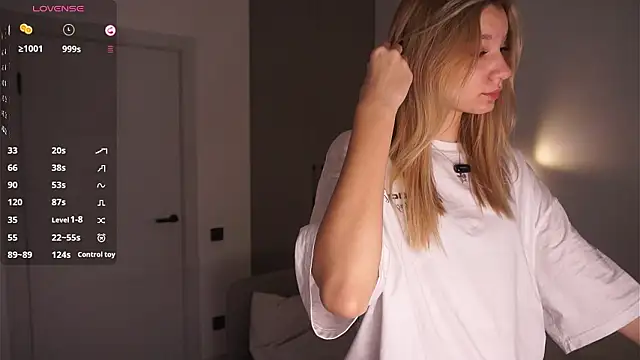 Snapshot of BrynnHolverson chatting on 02/01/26, 07:12 BrynnHolverson online show from 02/01/26, 07:12