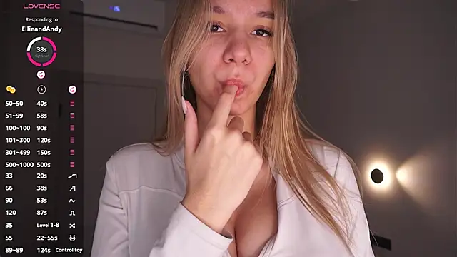 BrynnHolverson online show from 03/12/26, 07:40