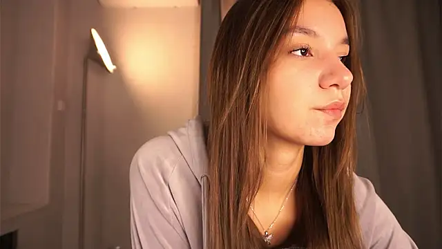 BrynnHolverson online show from 10/24/25, 05:23