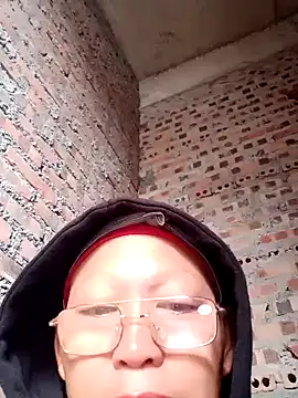 nui-show online show from 12/17/25, 01:54