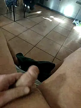 Italianstyle79 online show from 02/15/26, 02:38