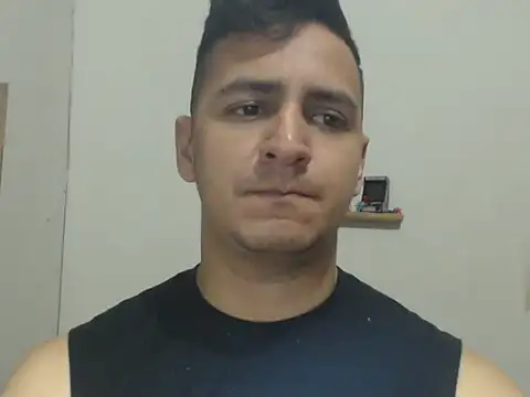 Snapshot of DarkTheKing chatting on 11/18/25, 07:11 DarkTheKing online show from 11/18/25, 07:11