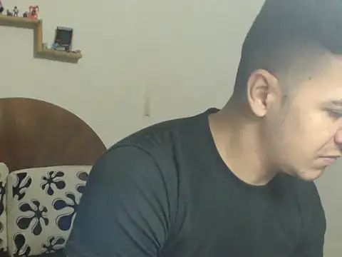 Snapshot of DarkTheKing chatting on 11/20/25, 06:47 DarkTheKing online show from 11/20/25, 06:47