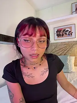 Emma duff online show from 03/20/26, 07:48