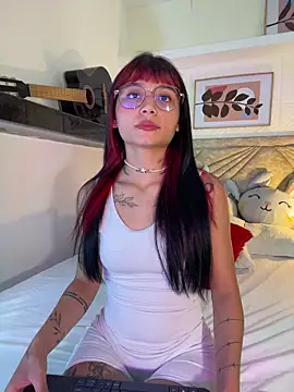 Emma duff online show from 04/08/26, 07:37