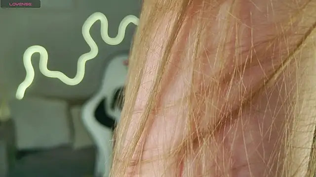 bella xx   online show from 03/30/26, 03:30