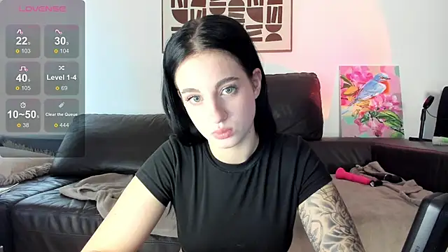 Snapshot of LexiSinnn chatting on 12/01/25, 10:49 LexiSinnn online show from 12/01/25, 10:49