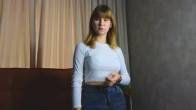 BloomNoir online show from 11/11/25, 07:14