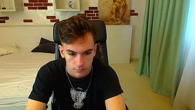 BradyFlint online show from 10/28/25, 06:01