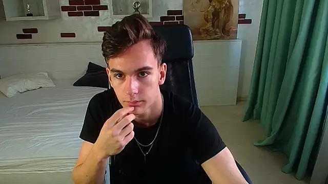 BradyFlint online show from 11/03/25, 07:35