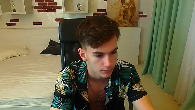 BradyFlint online show from 11/04/25, 05:33