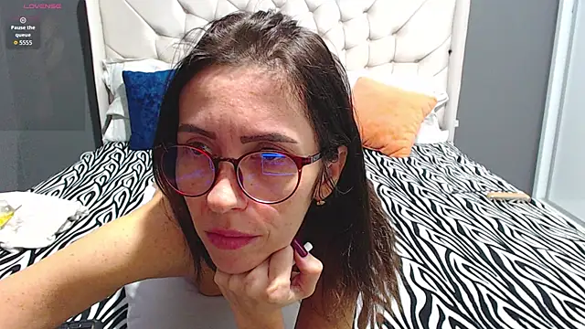 RubySweet11 online show from 11/03/25, 06:51