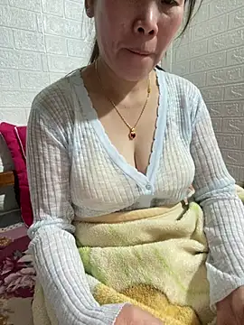 Snapshot of tabby-cat11 chatting on 01/10/26, 03:07 tabby-cat11 online show from 01/10/26, 03:07