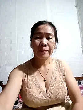 tabby-cat11 online show from 11/15/25, 02:32