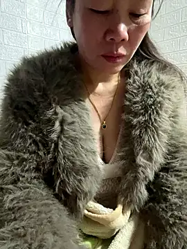 Snapshot of tabby-cat11 chatting on 01/05/26, 06:44 tabby-cat11 online show from 01/05/26, 06:44