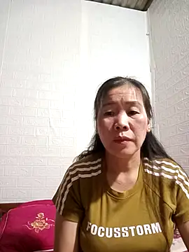 tabby-cat11 online show from 11/03/25, 02:09