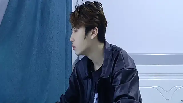 Stuffy-111 online show from 04/07/26, 09:33