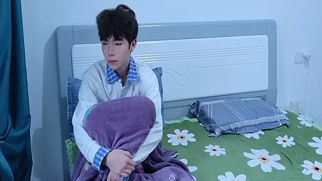 Stuffy-111 online show from 10/21/25, 02:22