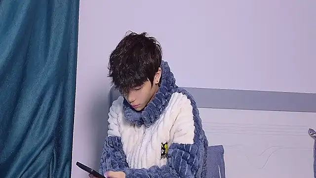 Stuffy-111 online show from 10/30/25, 04:55