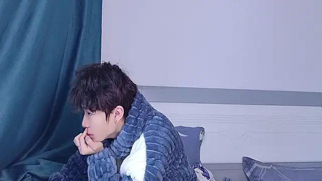 Stuffy-111 online show from 10/25/25, 04:55