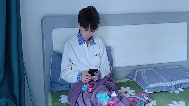 Stuffy-111 online show from 10/20/25, 04:25