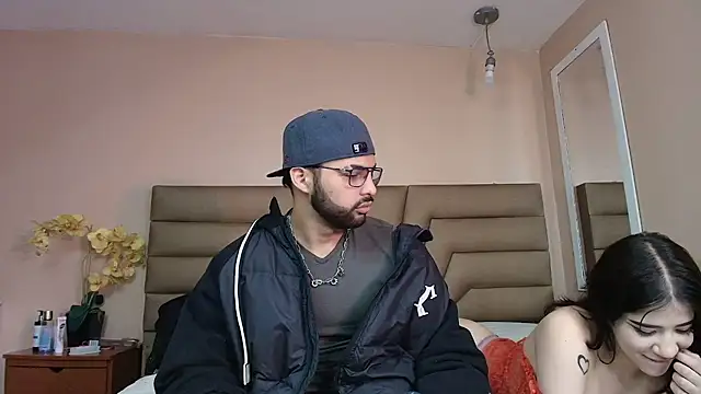 jadeandsamuel online show from 11/30/25, 05:52