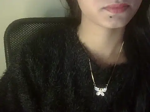 Shezi N online show from 07/18/26, 10:57