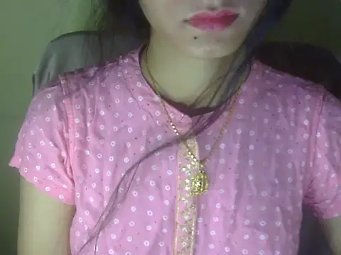 Snapshot of Shezi_N chatting on 06/04/26, 02:11 Shezi N online show from 06/04/26, 02:11
