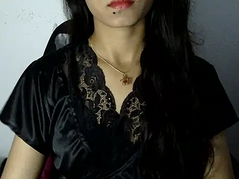 Shezi N online show from 08/03/26, 04:24
