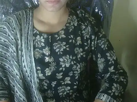 Shezi N online show from 11/06/25, 10:41