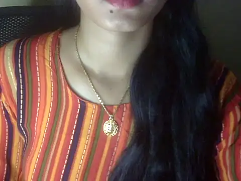 Shezi N online show from 07/15/26, 03:30