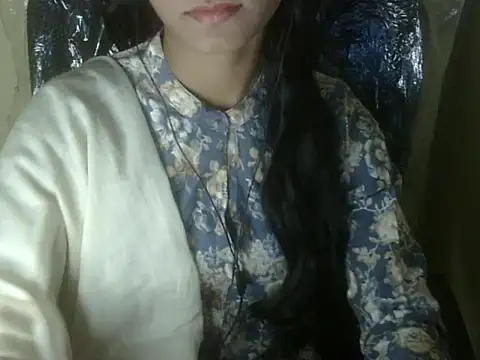 Shezi N online show from 11/22/25, 02:38