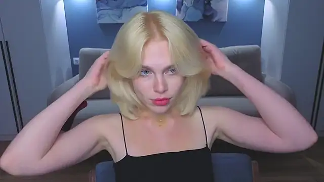 Maya Morrow online show from 10/16/25, 06:49