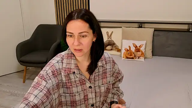 DitaNoir online show from 04/14/26, 05:56