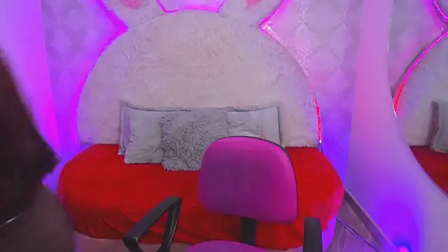 valentina clk online show from 12/16/25, 01:59