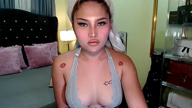 Sammyloove online show from 06/21/26, 12:33