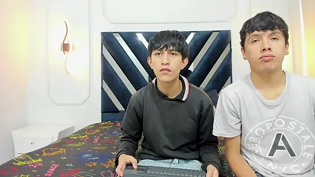 hoot booys  online show from 11/20/25, 07:58