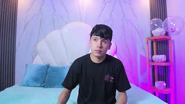 hoot booys  online show from 03/05/26, 08:38