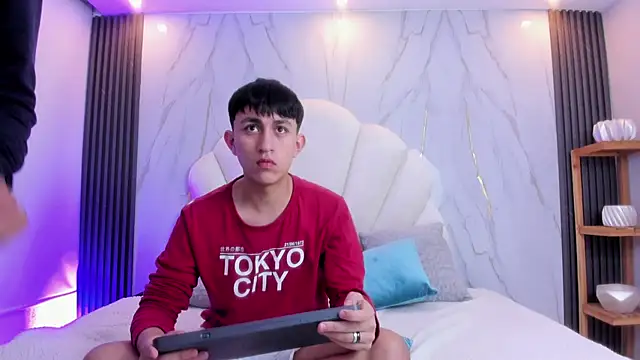 hoot booys  online show from 02/18/26, 02:46