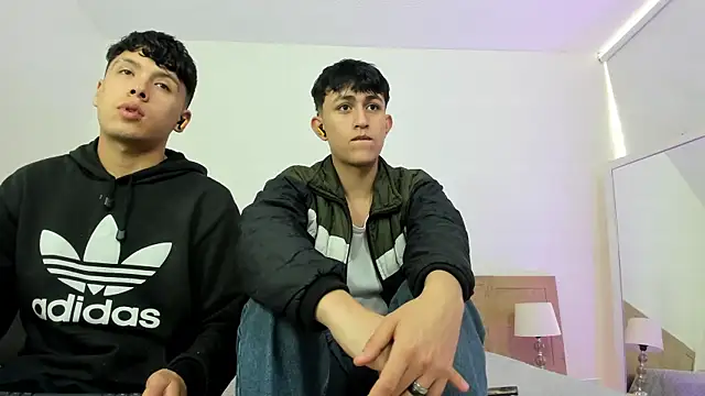 hoot booys  online show from 02/15/26, 07:57