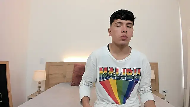 hoot booys  online show from 02/11/26, 08:20