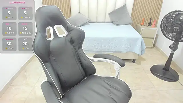 Aziz daud online show from 03/28/26, 07:04