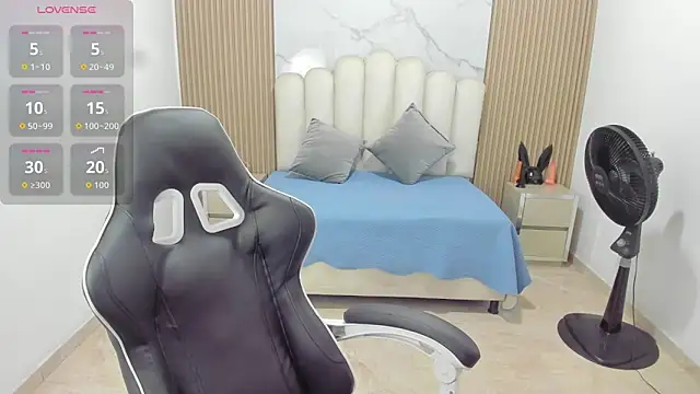 Aziz daud online show from 04/11/26, 07:06