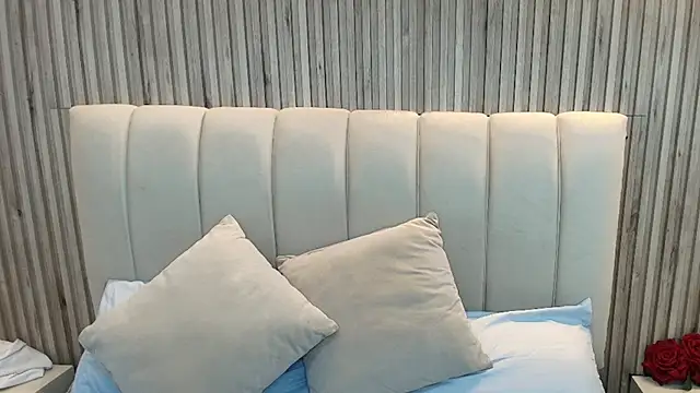 Snapshot of Aziz_daud chatting on 10/28/25, 12:33 Aziz daud online show from 10/28/25, 12:33