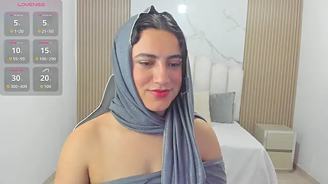 Snapshot of Aziz_daud chatting on 07/10/26, 07:03 Aziz daud online show from 07/10/26, 07:03