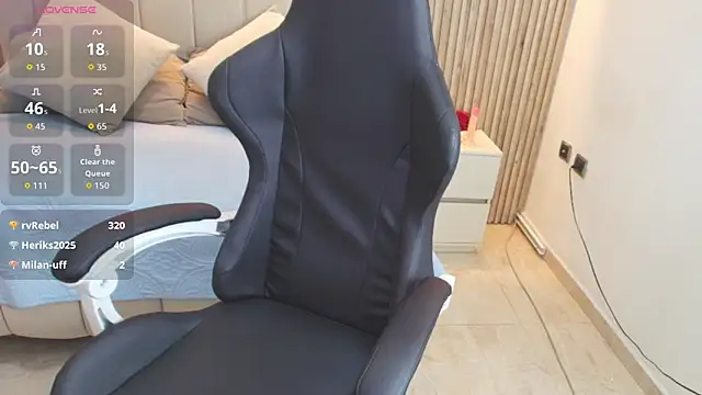 Snapshot of Aziz_daud chatting on 12/01/25, 12:11 Aziz daud online show from 12/01/25, 12:11