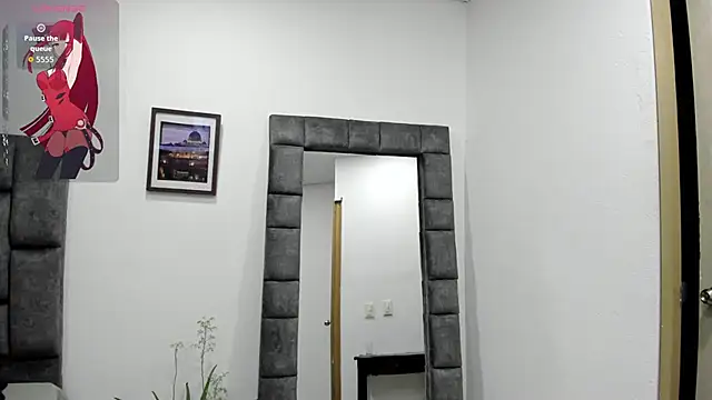 SamaraPike online show from 05/18/26, 04:07