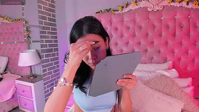 TanyaBello online show from 04/15/26, 03:56